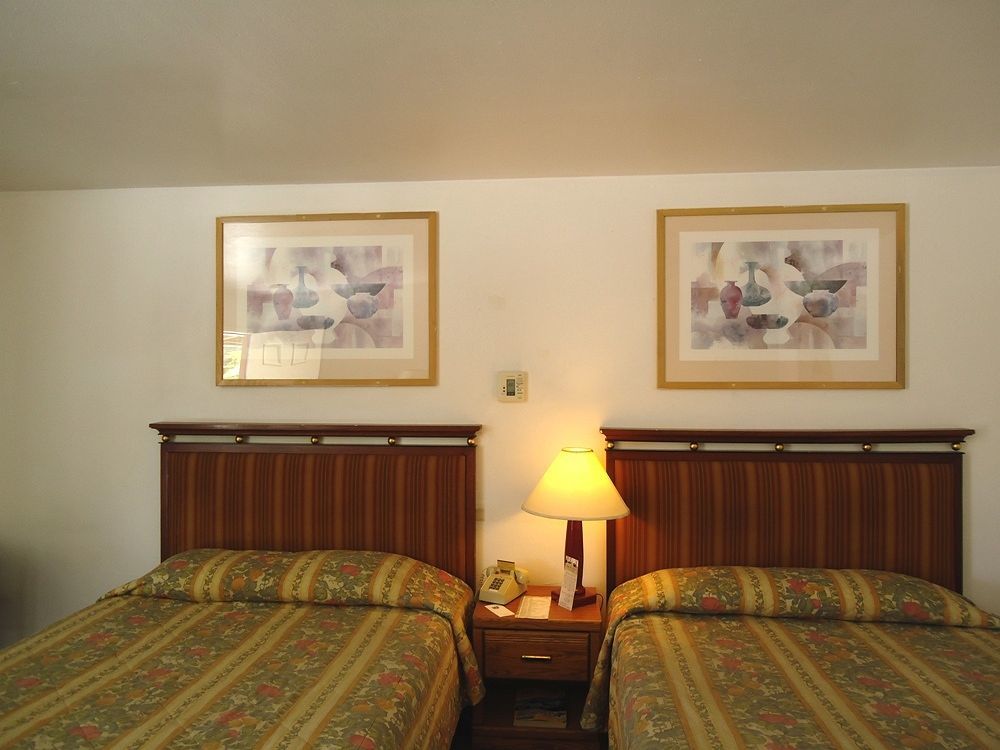Maple Inn And Suites Los Banos Zewnętrze zdjęcie