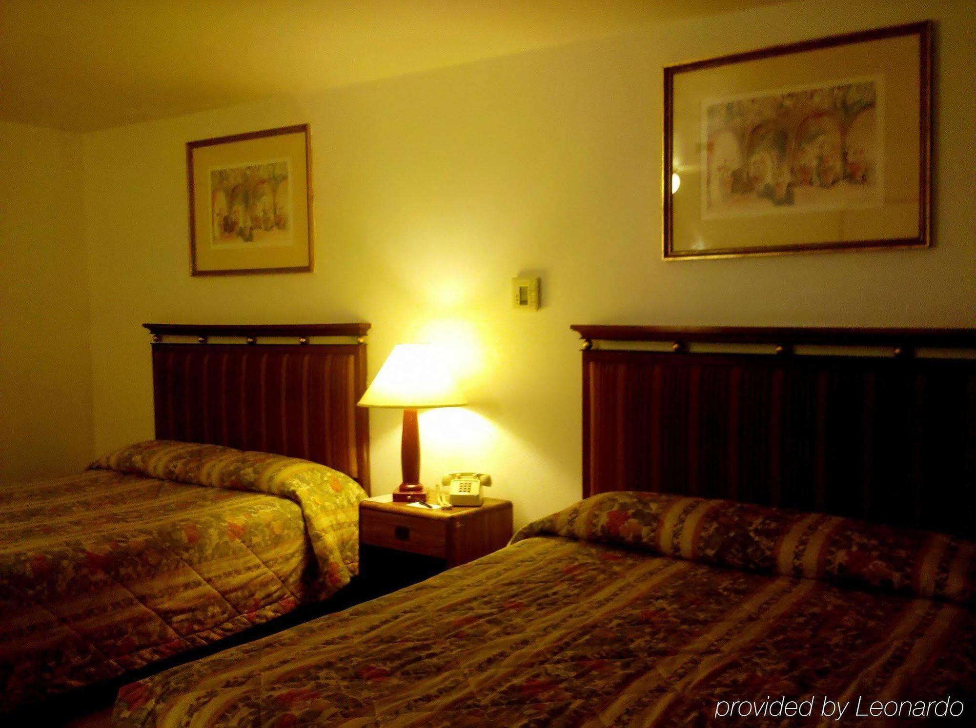 Maple Inn And Suites Los Banos Pokój zdjęcie